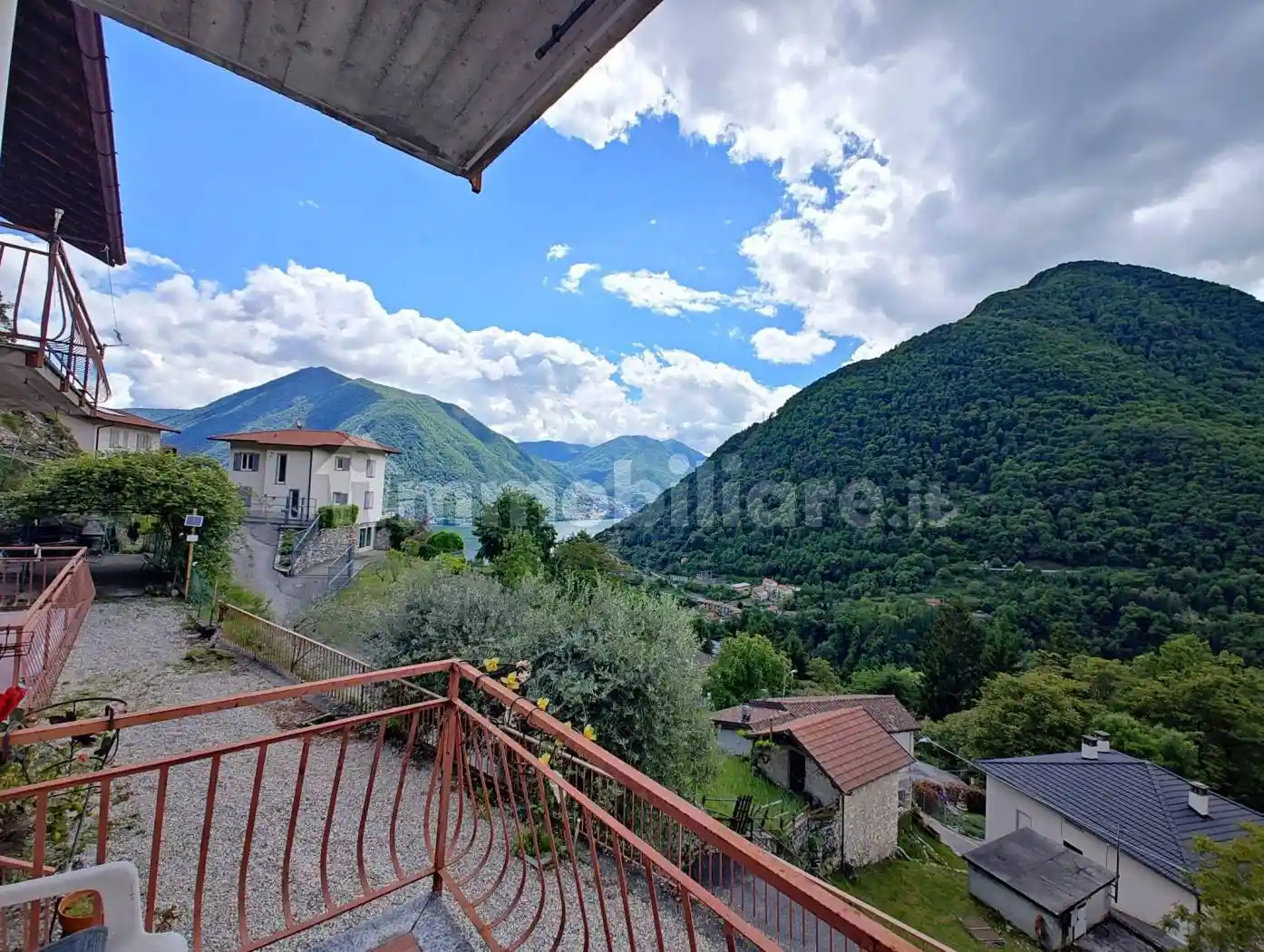 Appartamento in vendita a Dizzasco