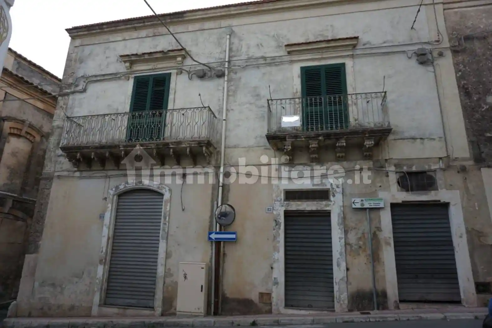 Palazzo - Edificio in vendita a Modica