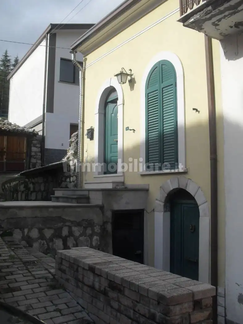 Villa in vendita a Palena