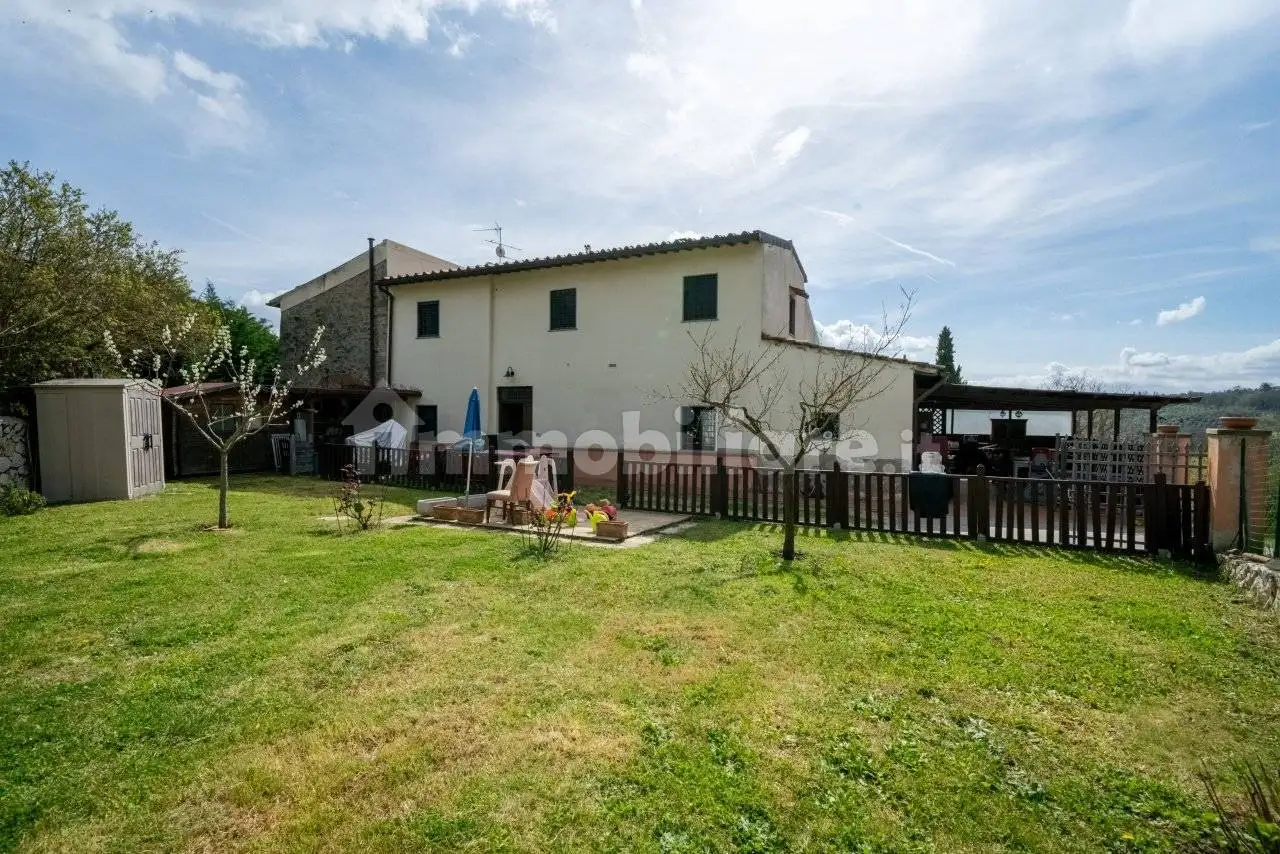 Casa indipendente in vendita a Figline e Incisa Valdarno
