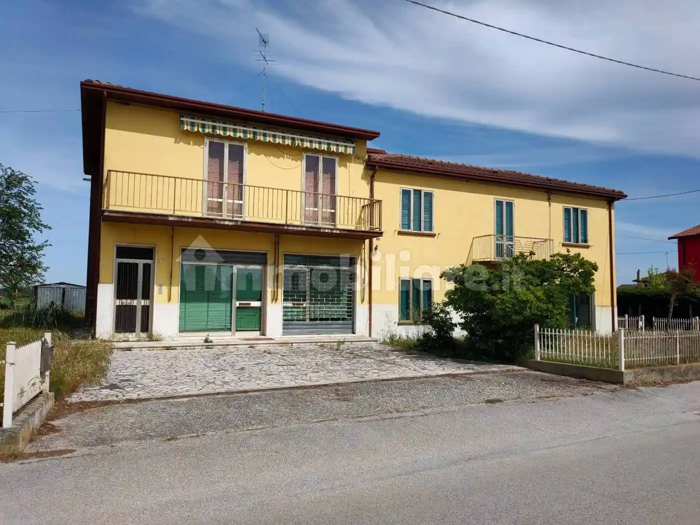 Palazzo - Edificio in vendita a Mesola