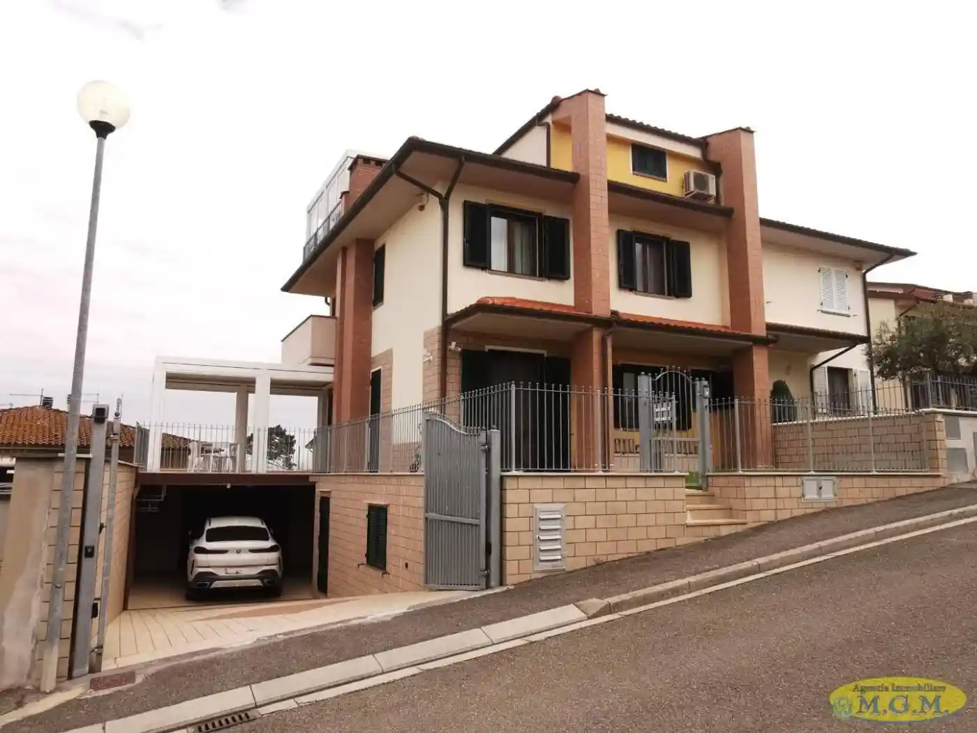 Villa in vendita a Montopoli in Val d'Arno