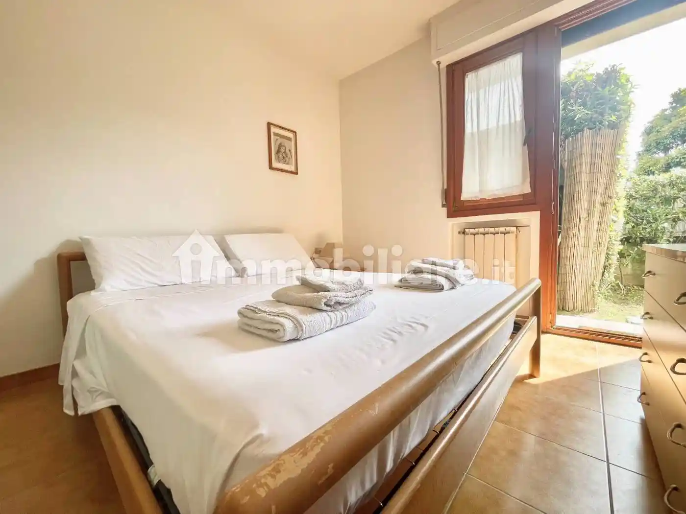 Appartamento in vendita a Montignoso