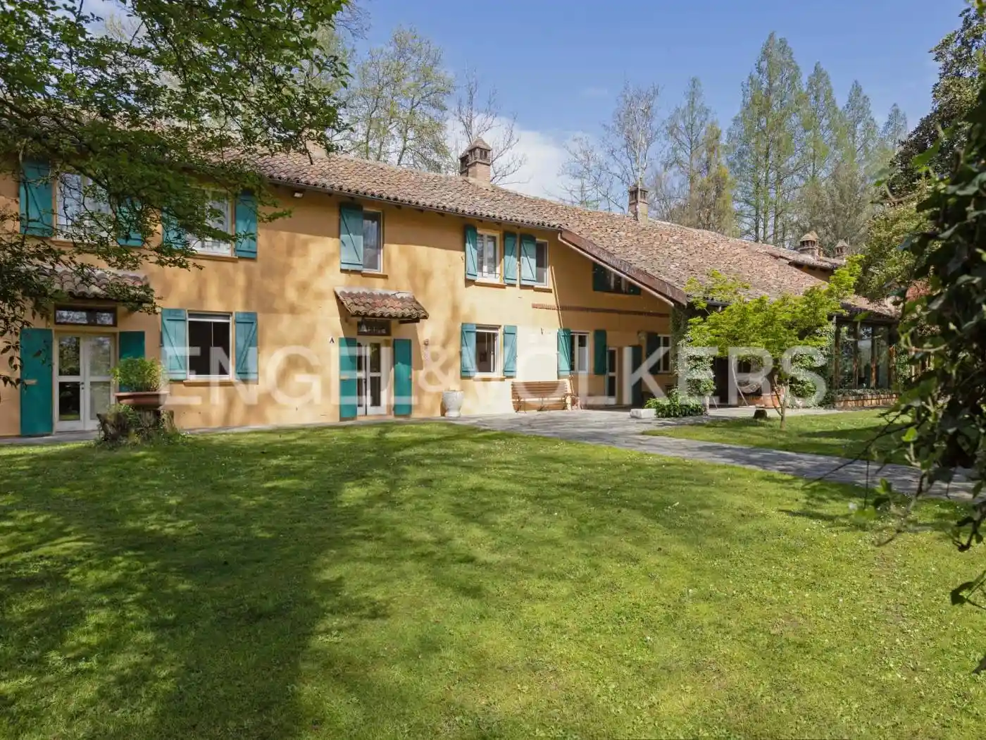 Villa in vendita a Zeme