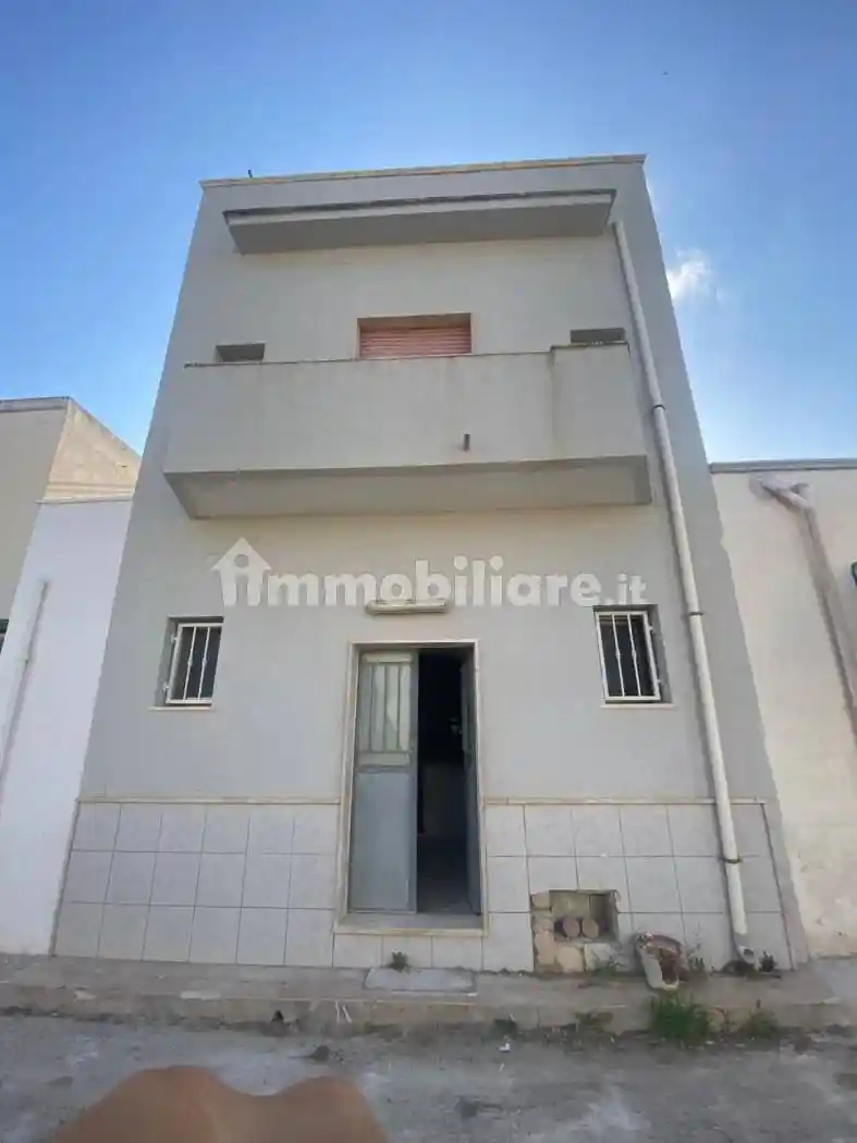 Appartamento in vendita a Maruggio