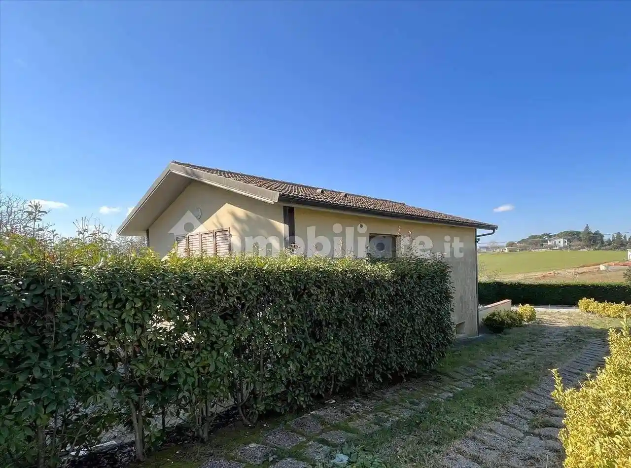 Villa unifamiliare strada provinciale300, Casamaggiore, Castiglione del Lago - foto 2
