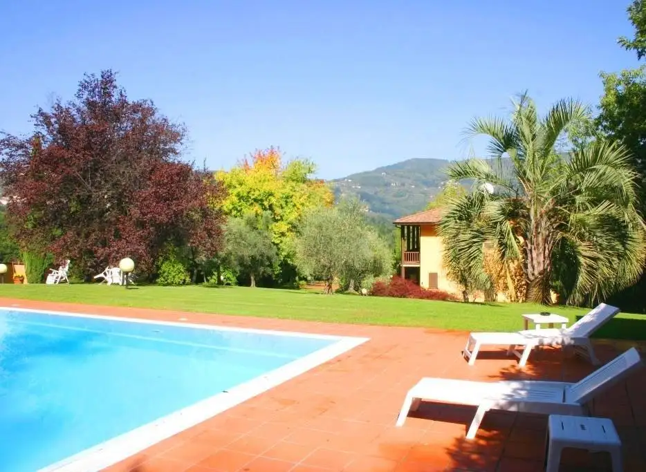 Villa in vendita a Lucca