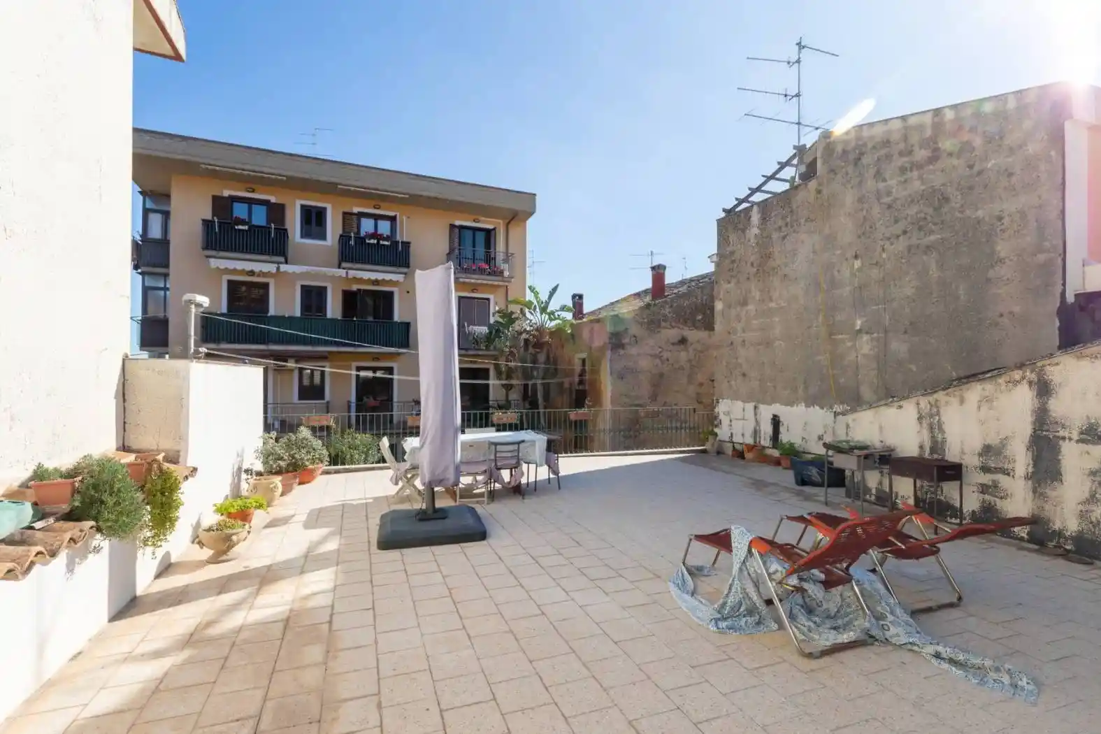 Casa indipendente in vendita a Aci Catena