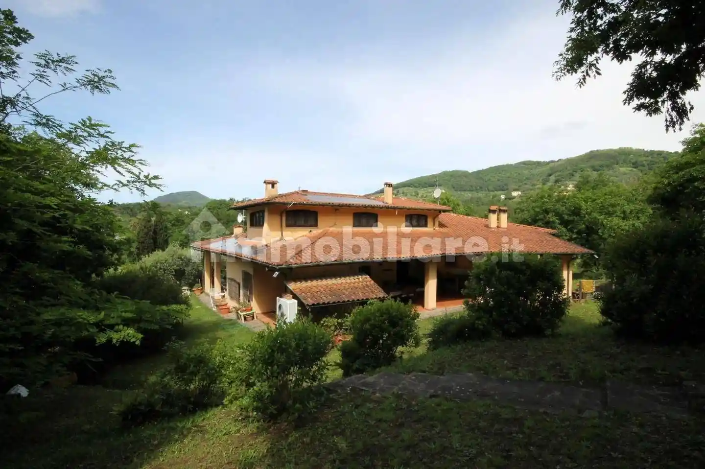 Villa in vendita a Lucca