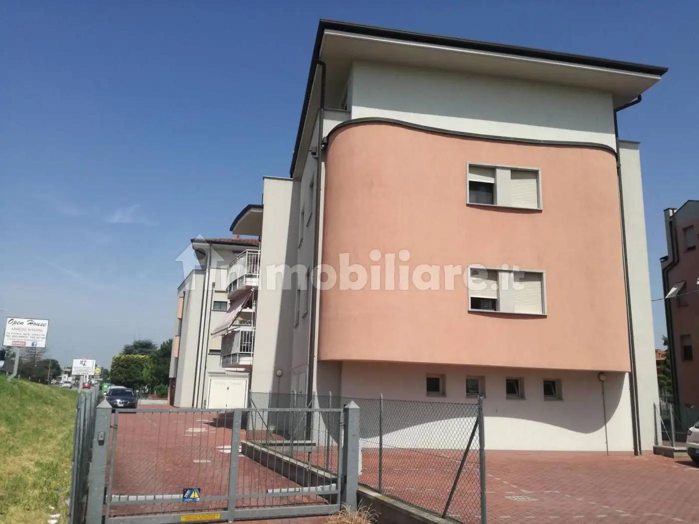 Appartamento in vendita a Cento