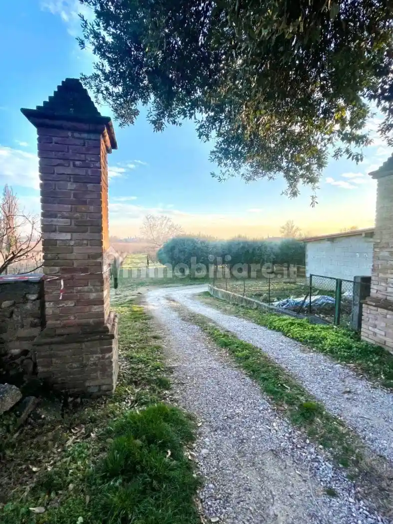 Rustico - Casale in vendita a Desenzano del Garda