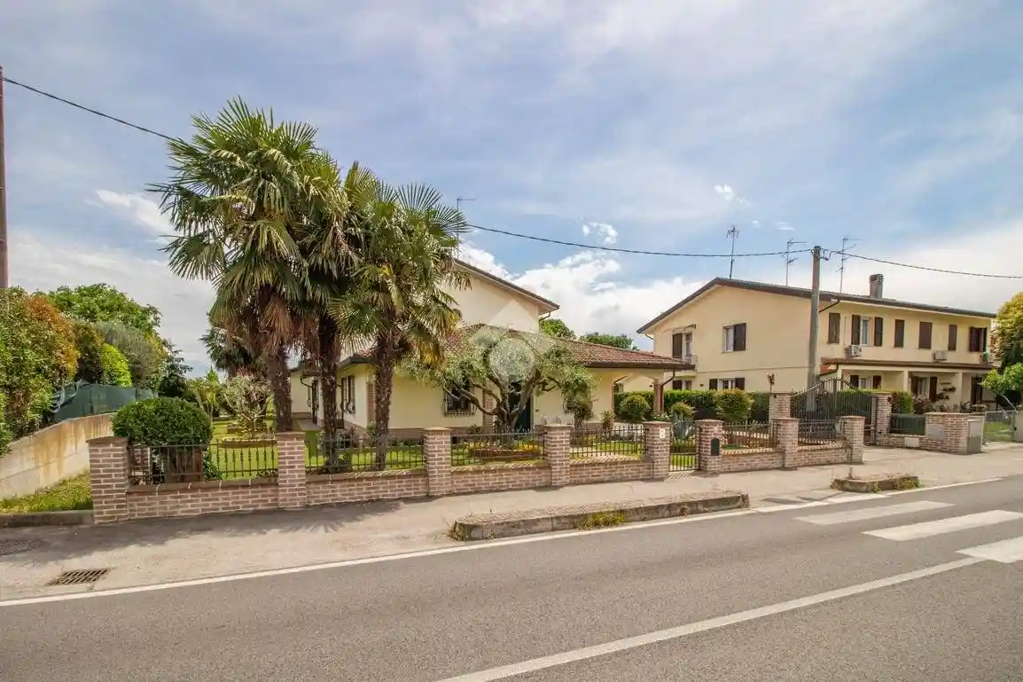 Villa bifamiliare via Santerno Ammonite 24, Ammonite, Ravenna - foto 2