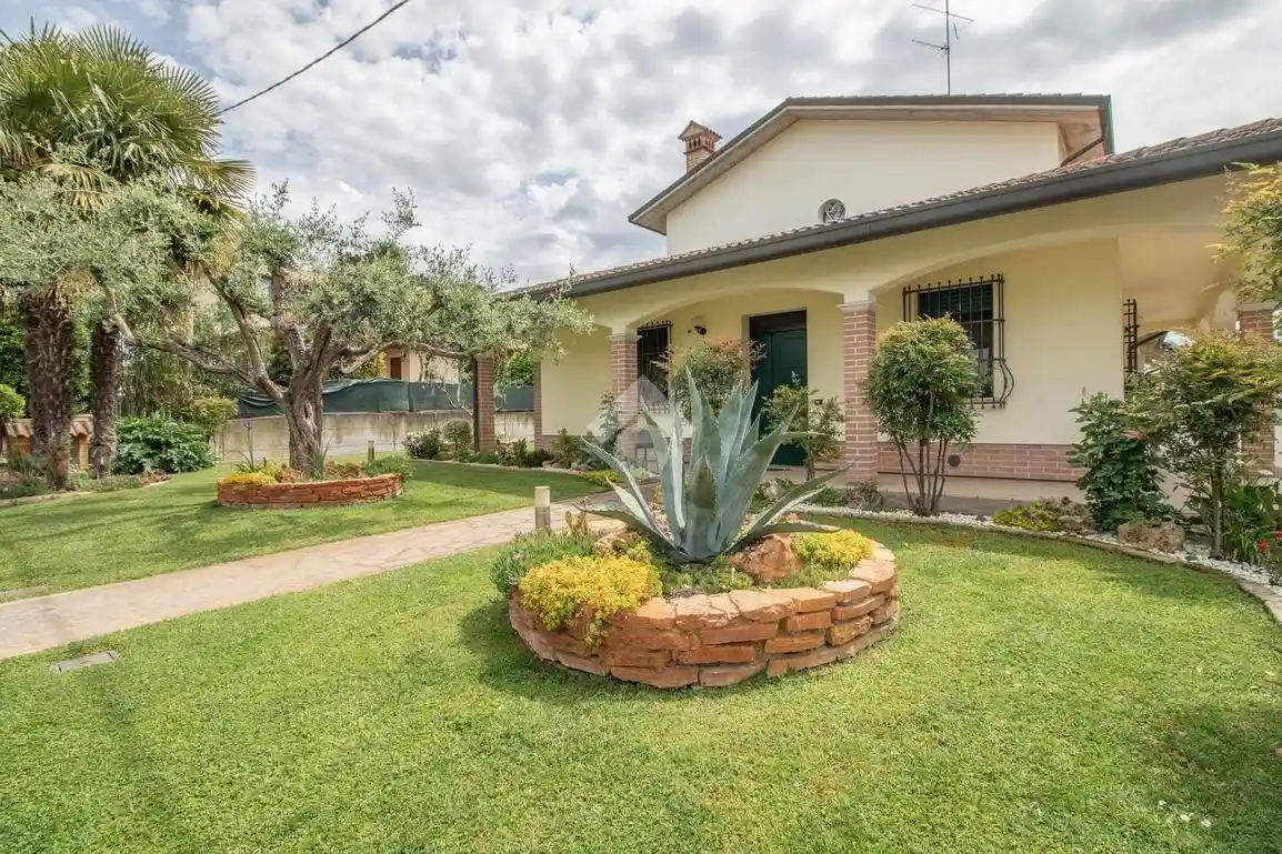 Villa bifamiliare via Santerno Ammonite 24, Ammonite, Ravenna - foto 5