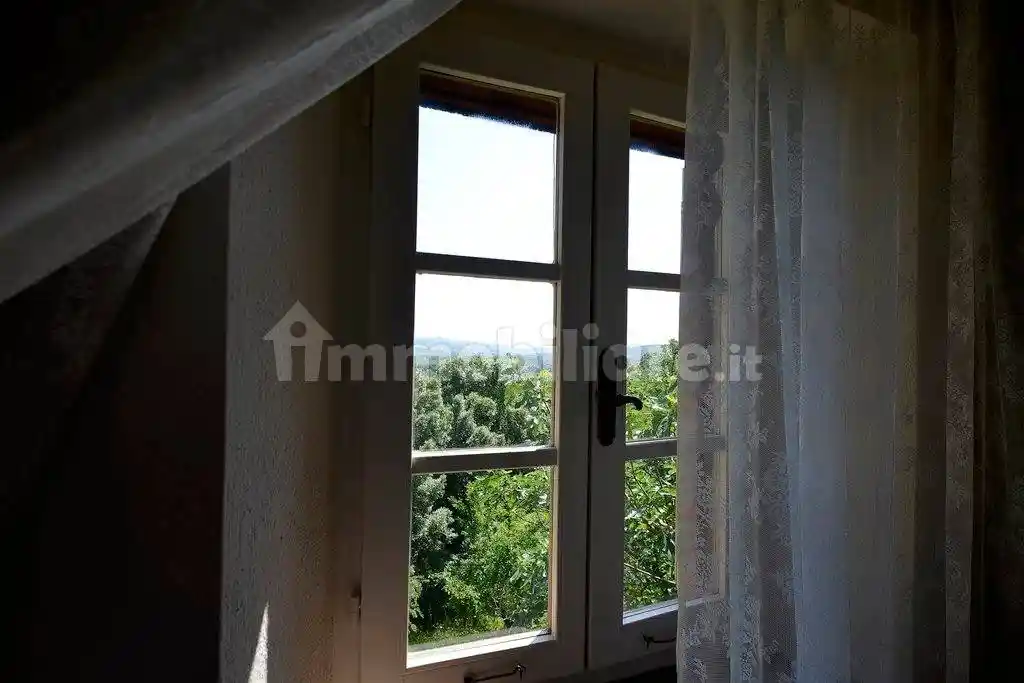 Rustico - Casale in vendita a Quattro Castella