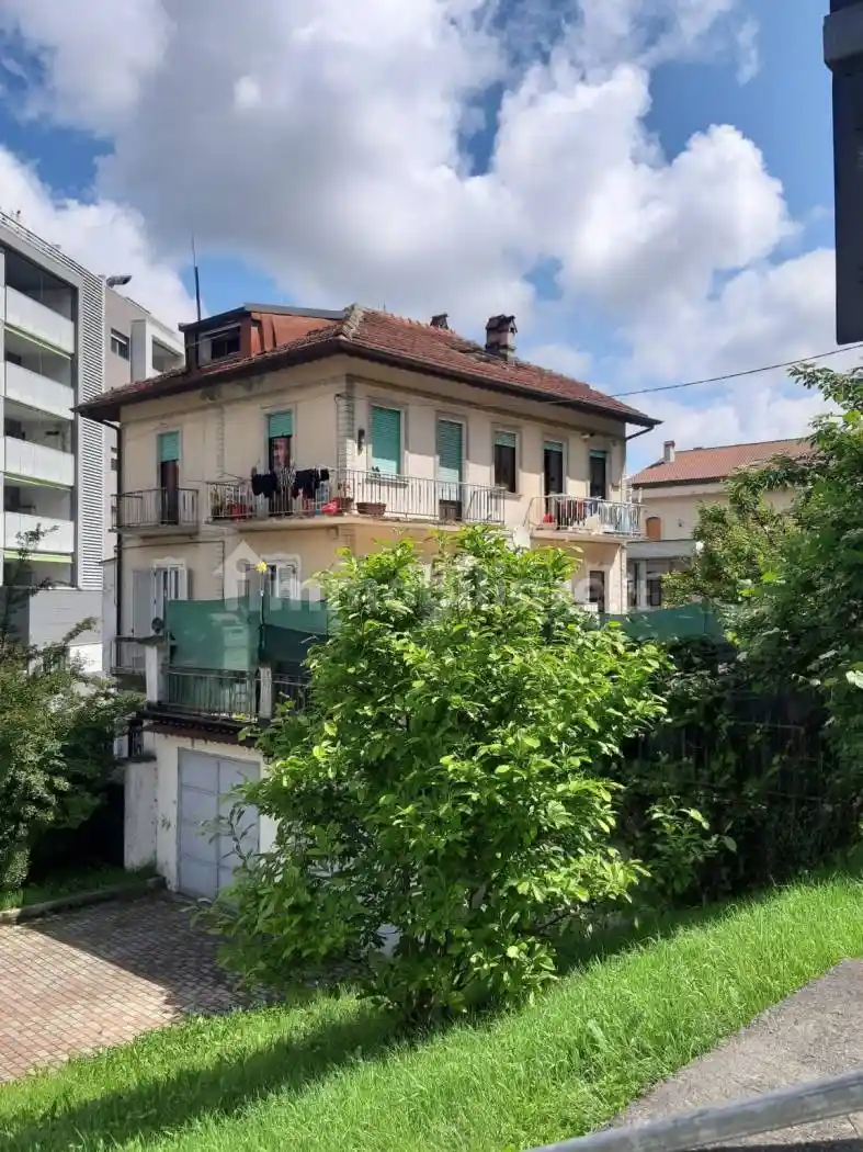 Palazzo - Edificio in vendita a San Mauro Torinese