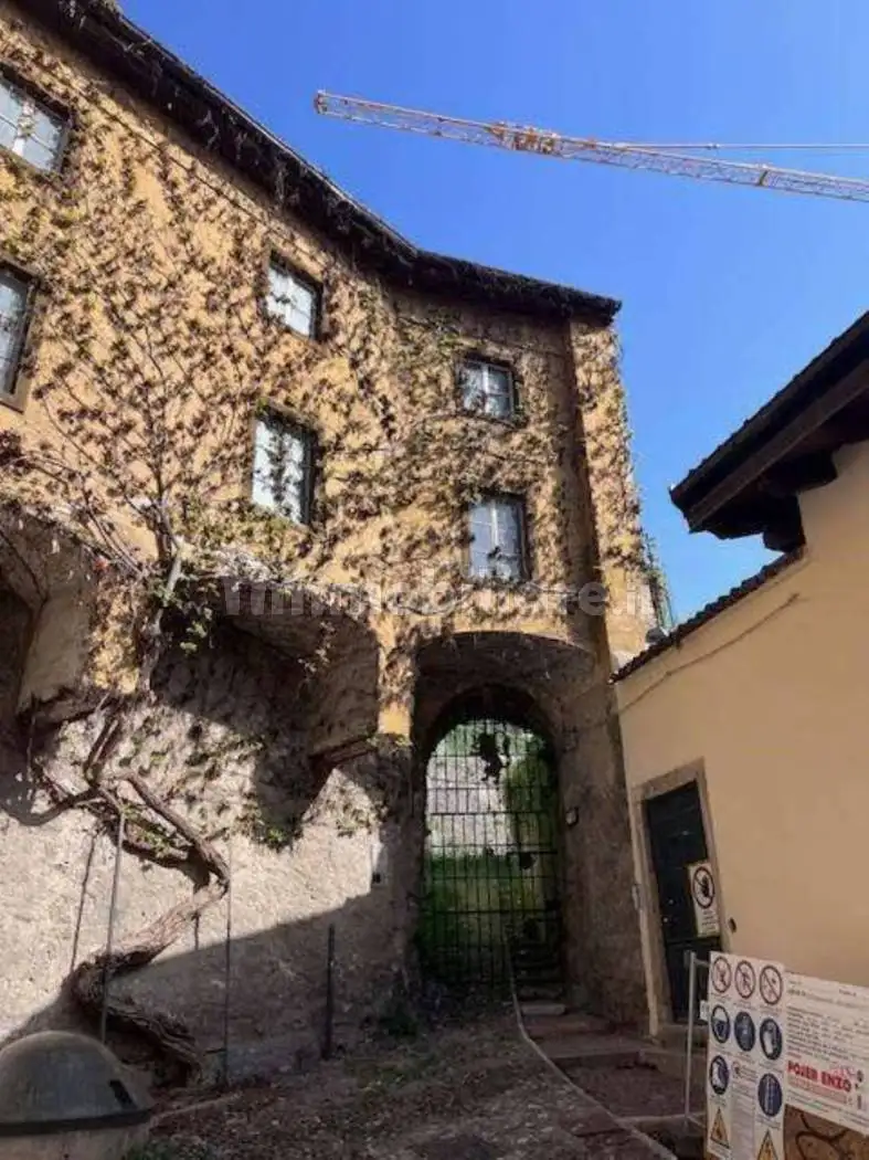 Trilocale buono stato, piano rialzato, Centro Storico, Santa Maria, Rovereto - foto 4