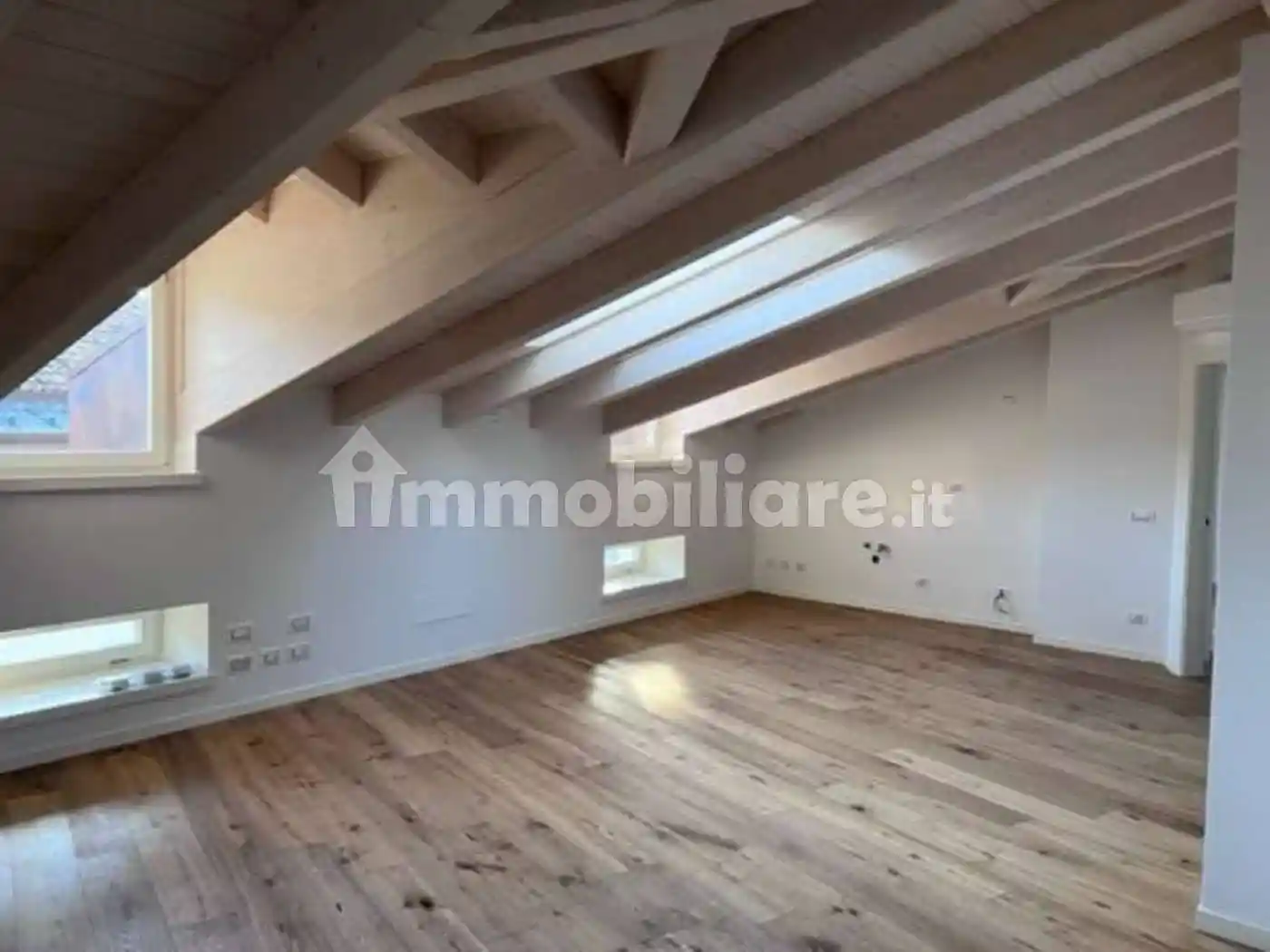 Appartamento in vendita a Rovereto