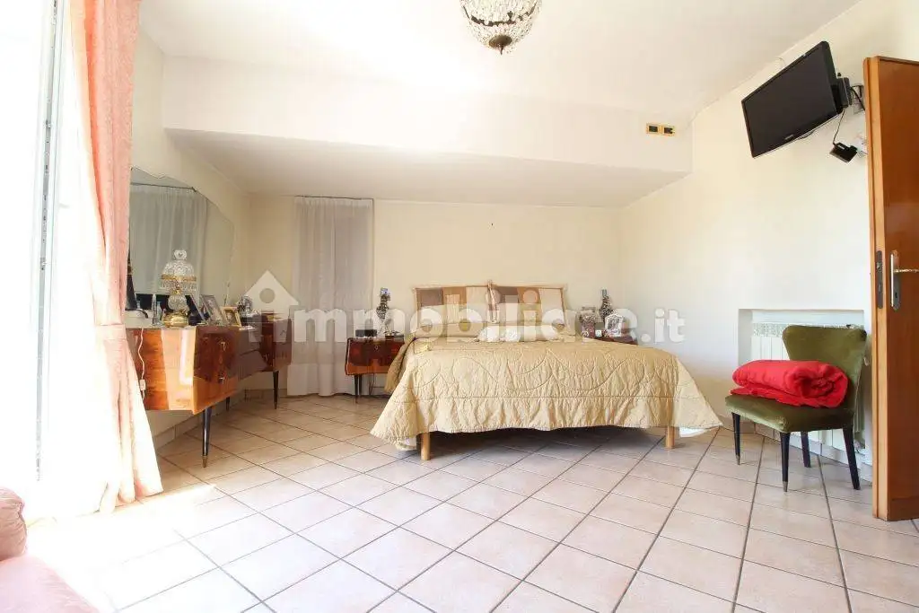 Trilocale via Guglielmo Marconi 40, Centro, Castelnuovo di Farfa - foto 4