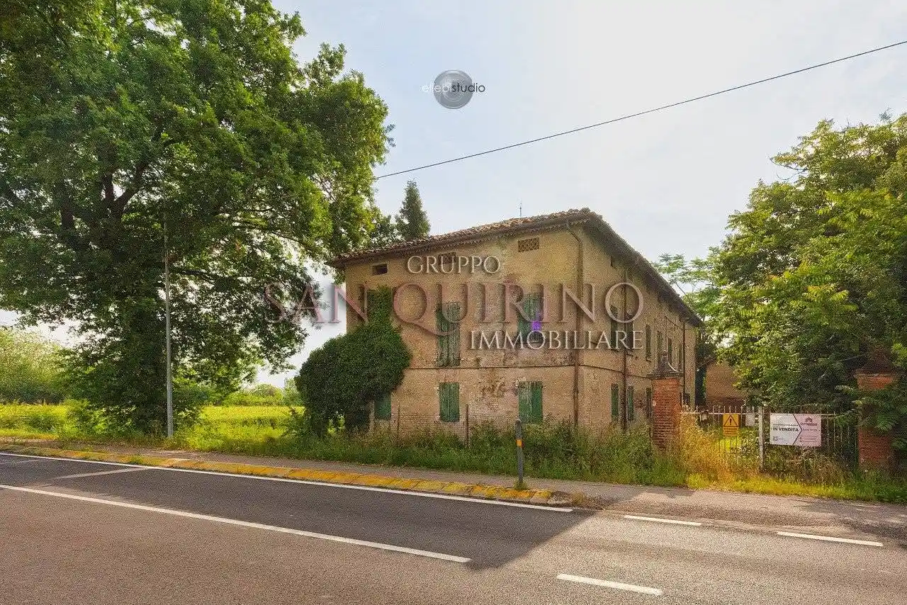 Rustico - Casale in vendita a Correggio