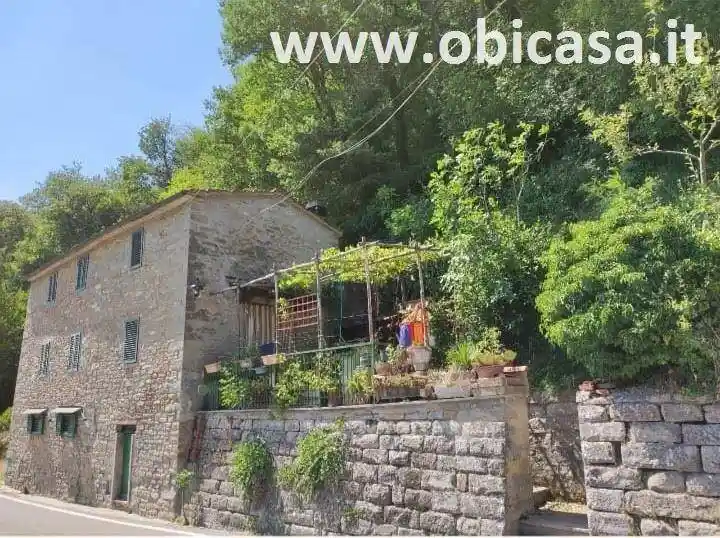 Casa indipendente in vendita a Marradi