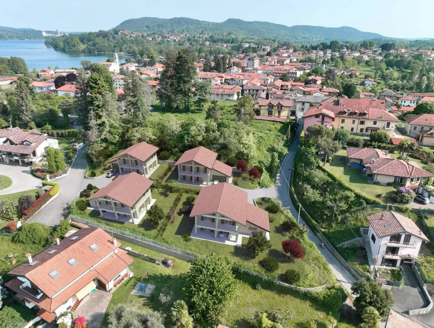 Villa unifamiliare via alle Motte, Cadrezzate con Osmate - foto 2