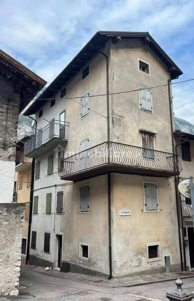 Rustico - Casale in vendita a Valbrenta