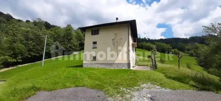 Rustico - Casale in vendita a San Giovanni Bianco