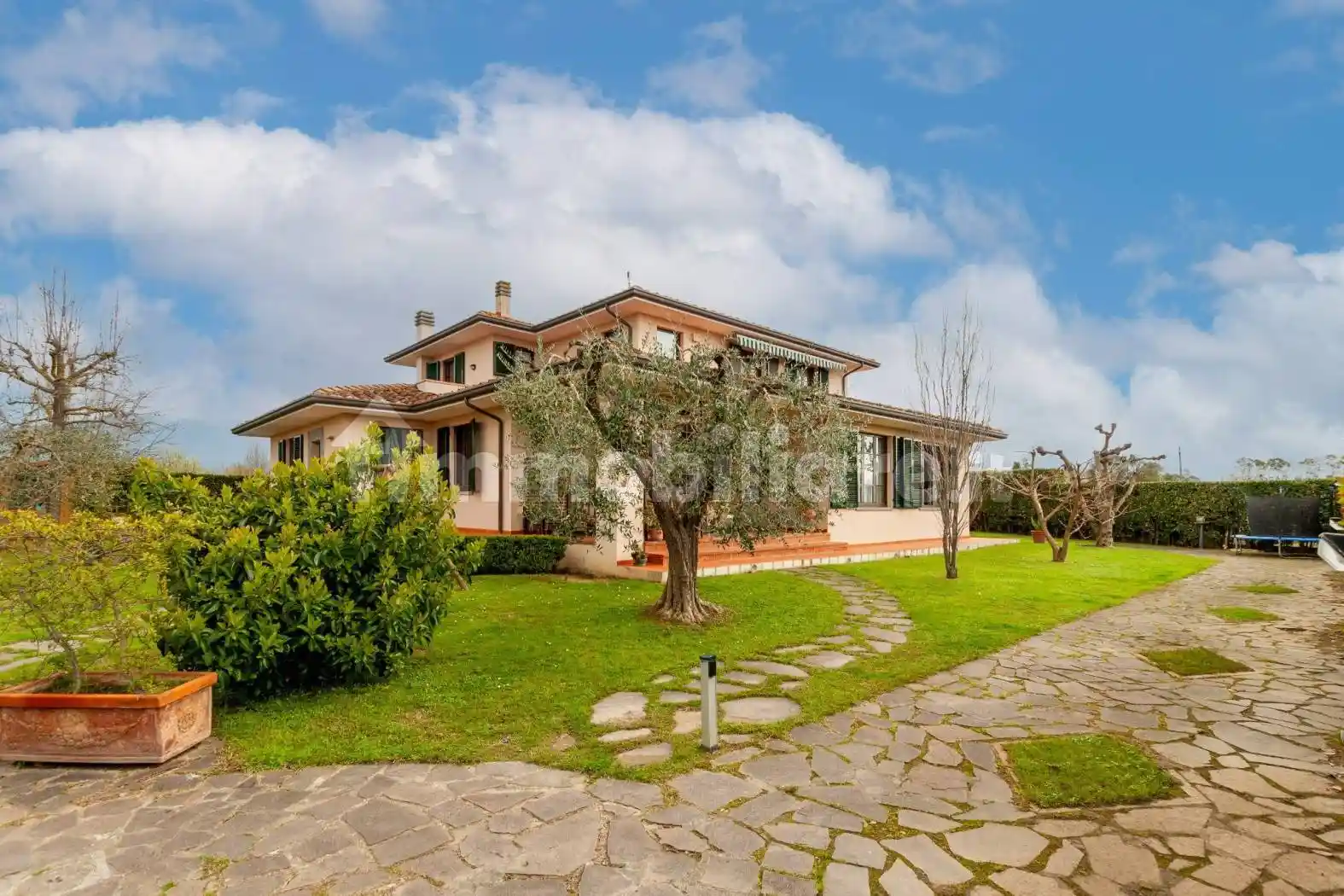 Villa in vendita a San Giuliano Terme