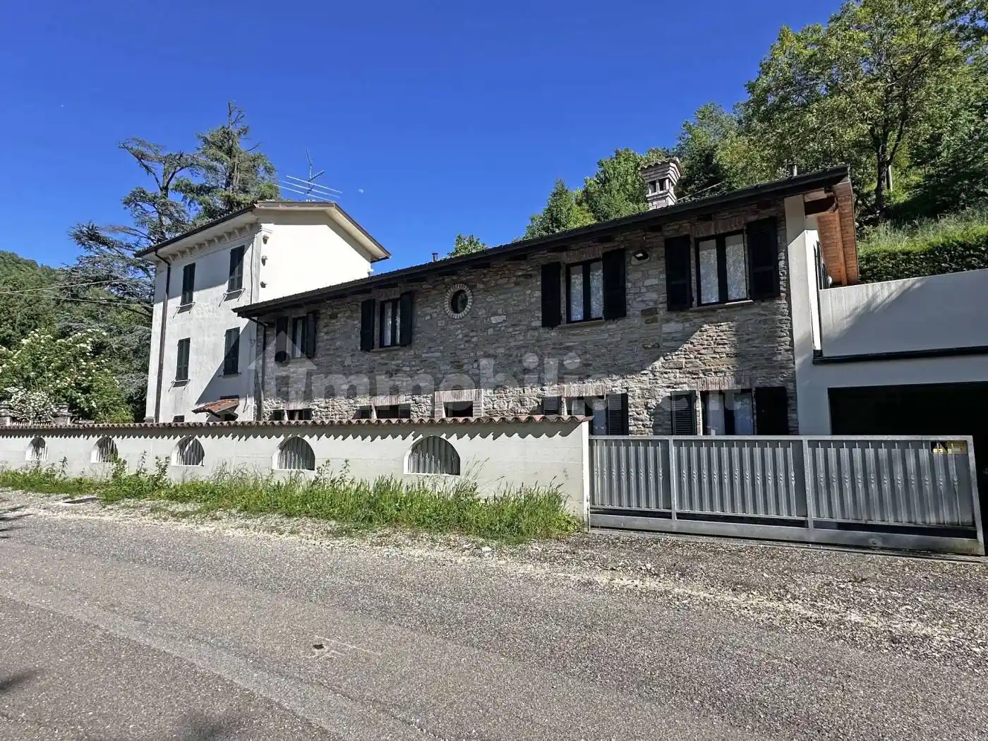 Rustico - Casale in vendita a Bettola