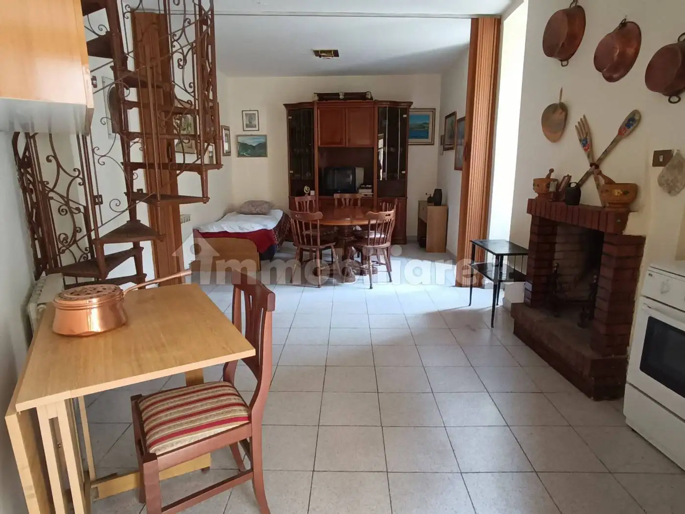 Appartamento in vendita a Pozzaglia Sabina