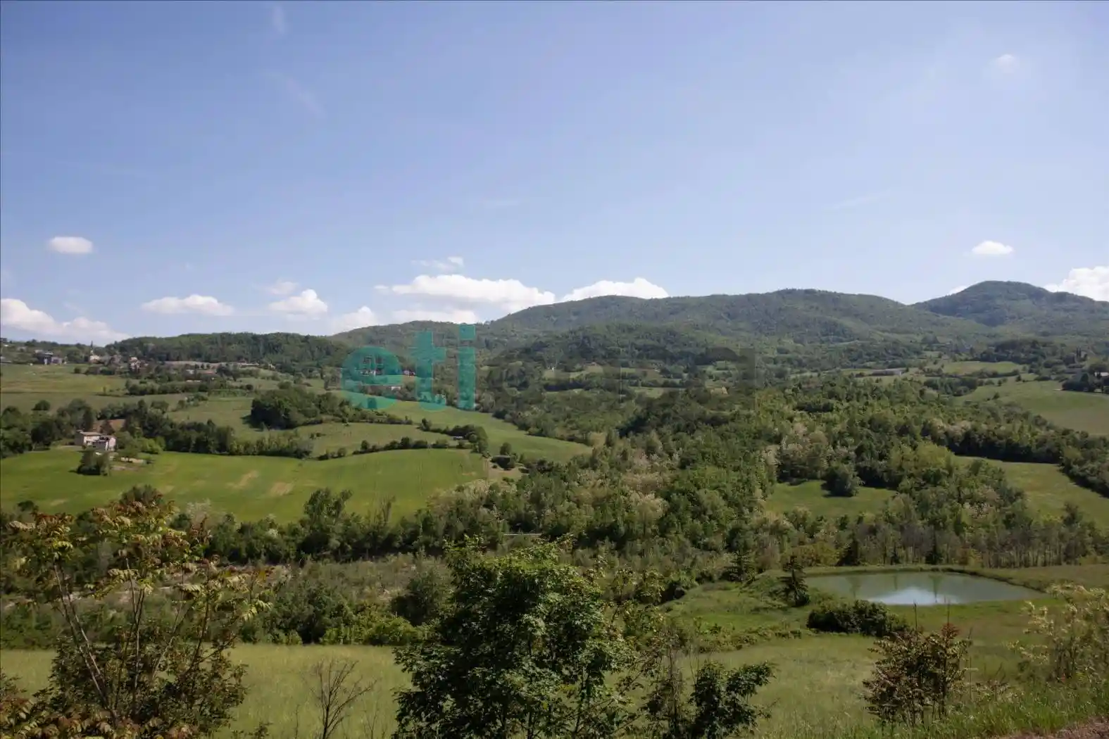 Villa in vendita a Gropparello