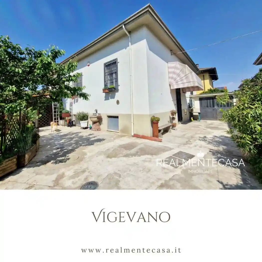 Villa in vendita a Vigevano