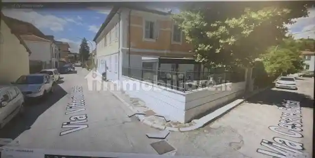 Quadrilocale via Vittorio Veneto, Centro, Tagliacozzo - foto 2