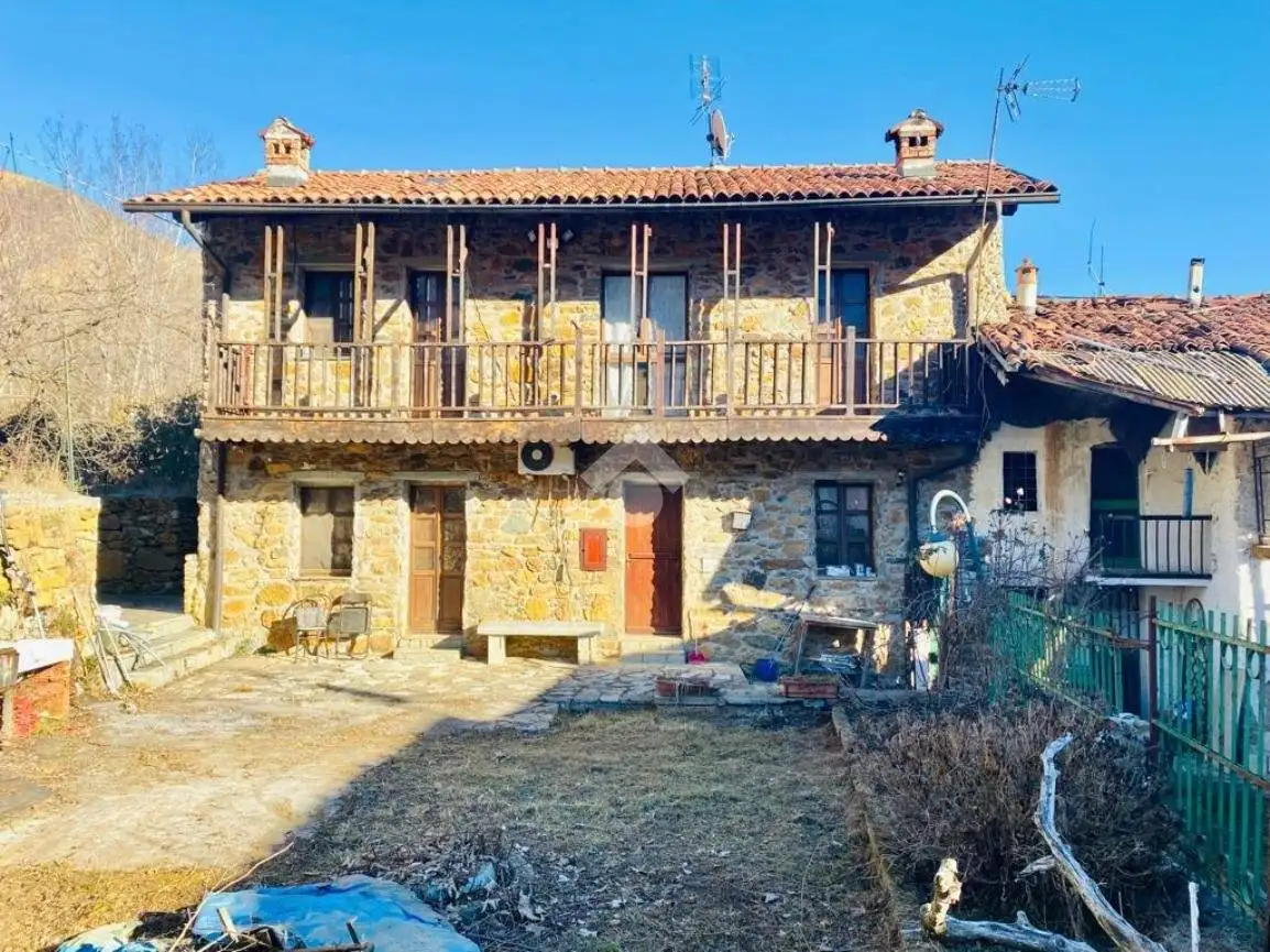 Casa indipendente in vendita a Varisella