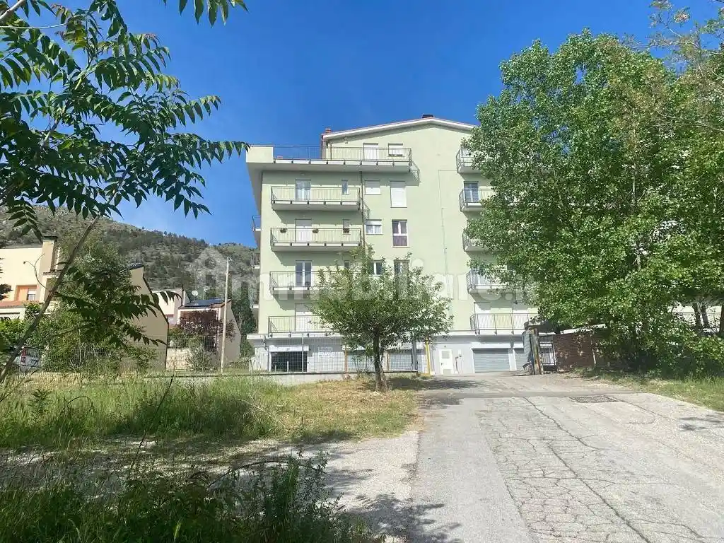 Quadrilocale via Dante Alighieri , 37, Pettino - Cansatessa, L'Aquila - foto 2