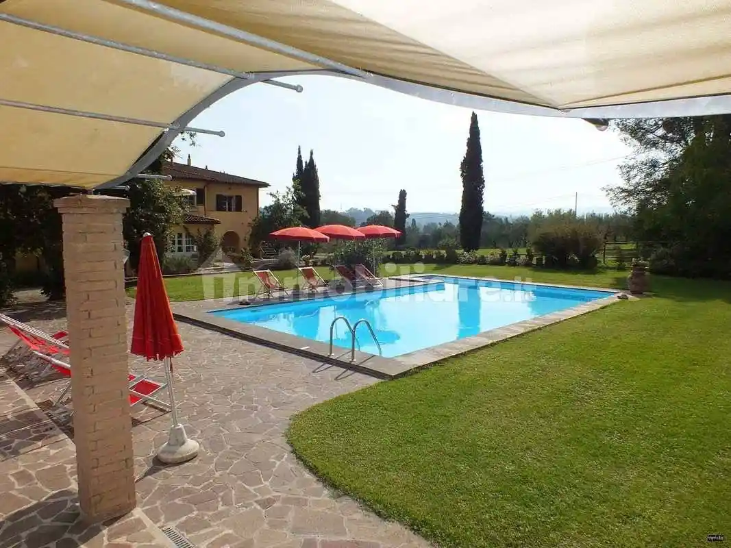 Villa in vendita a Fauglia