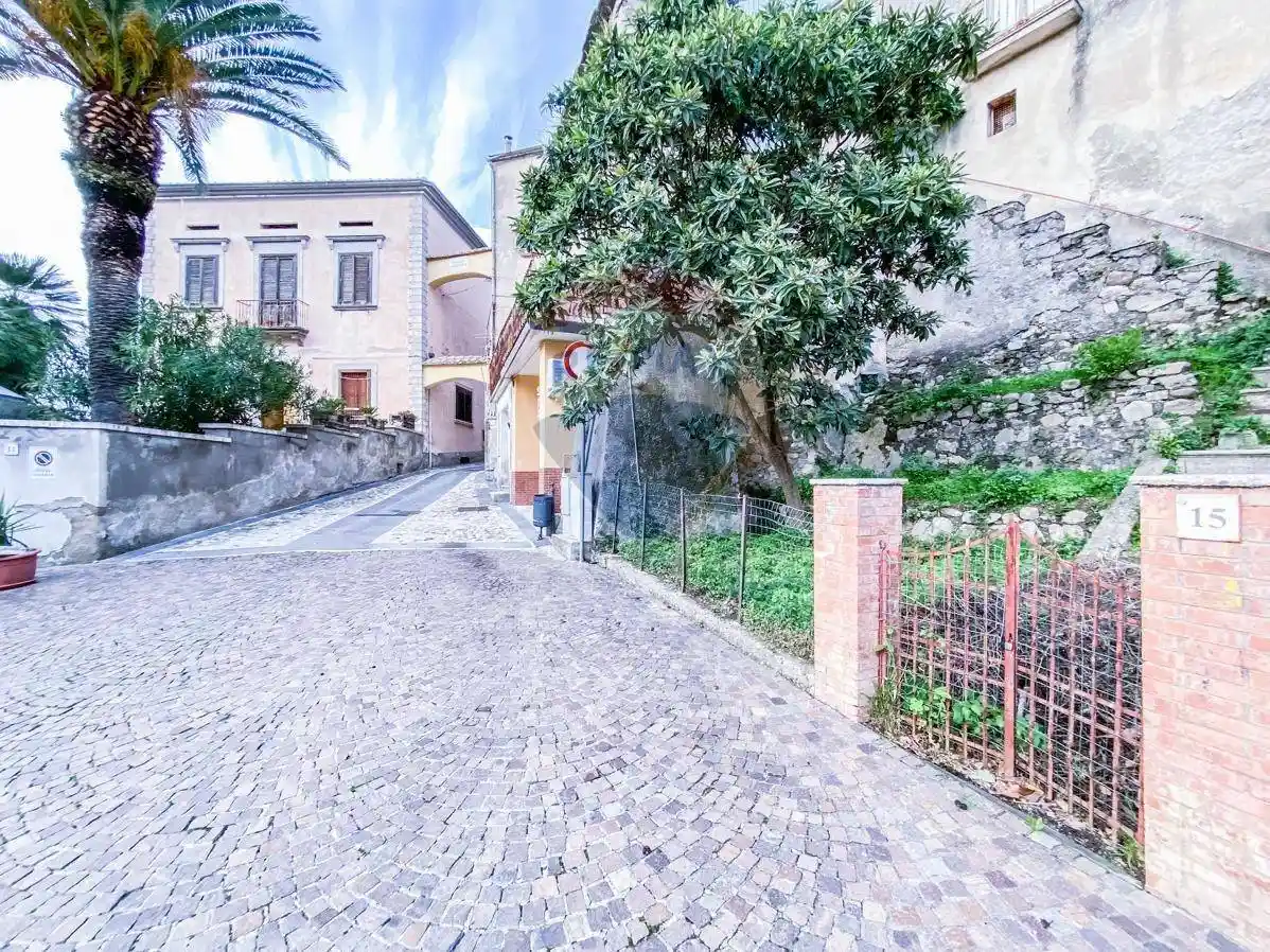 Palazzo - Edificio - foto 2