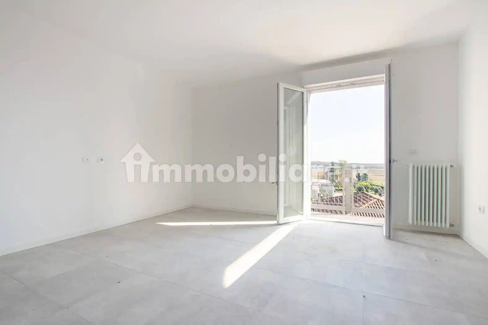 Quadrilocale via Vittorio Veneto 1, Centro, San Pietro di Morubio - foto 2