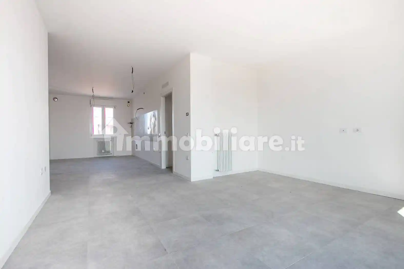 Quadrilocale via Vittorio Veneto 1, Centro, San Pietro di Morubio - foto 3