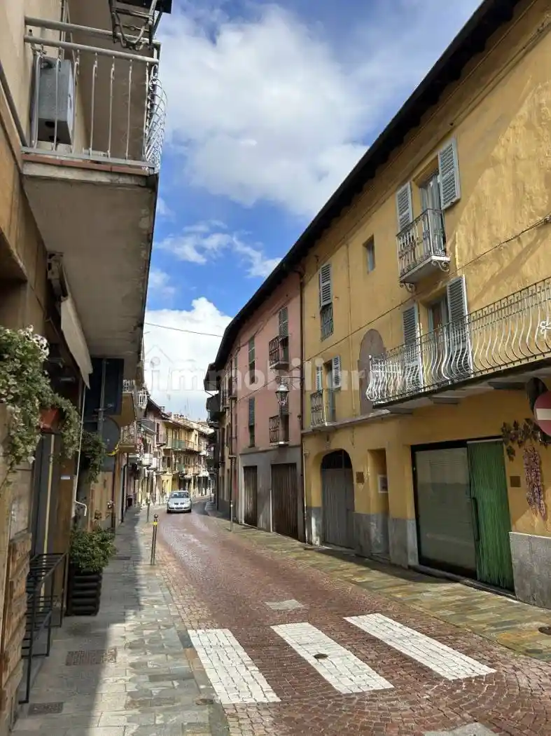 Rustico - Casale in vendita a Borgo San Dalmazzo
