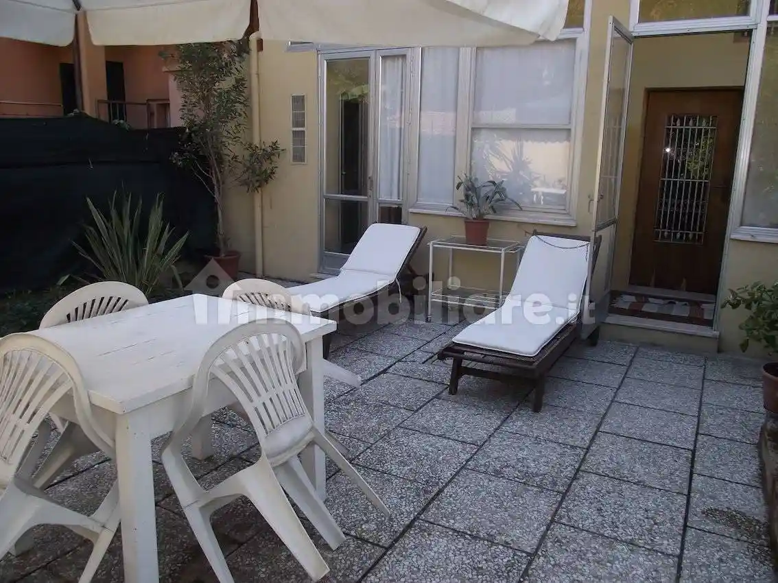 Casa indipendente in vendita a Pesaro