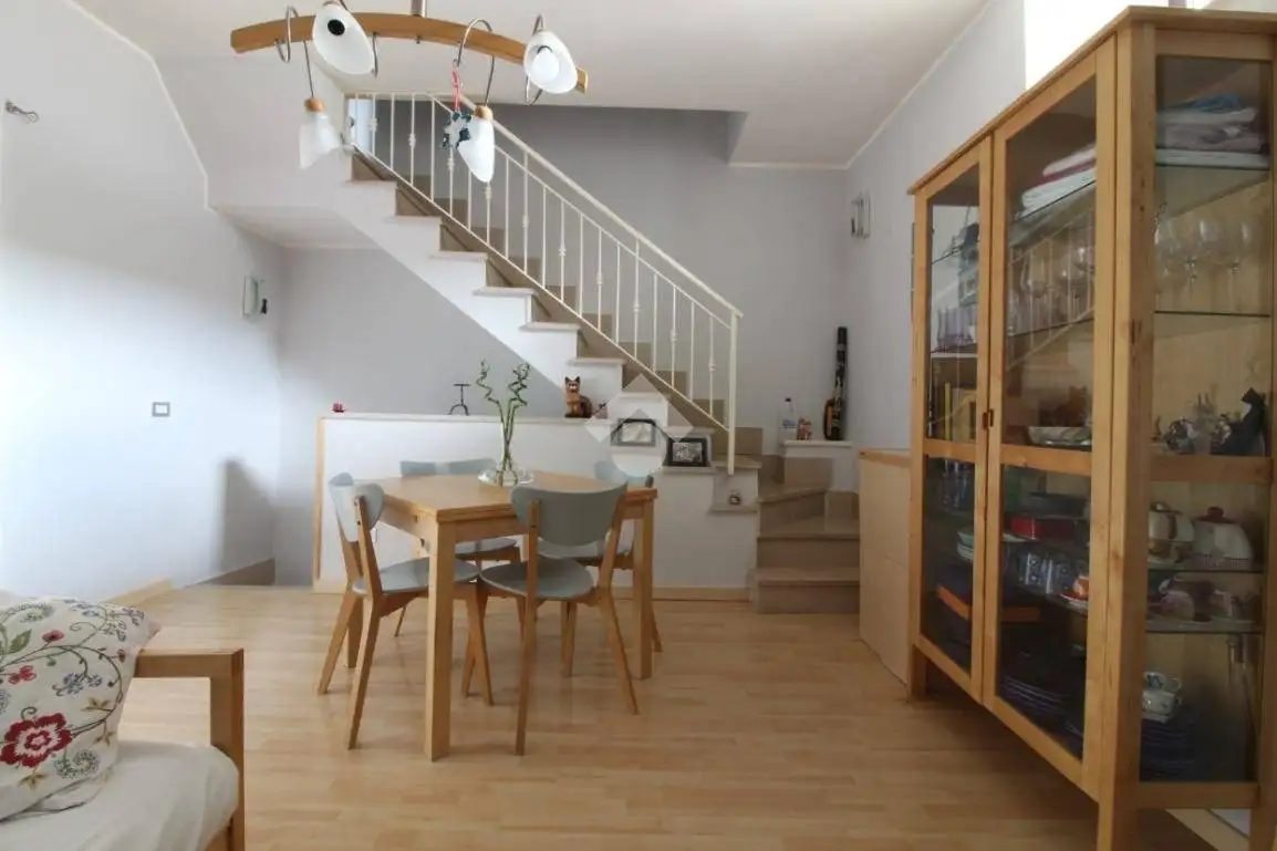 Rustico - Casale in vendita a Casagiove