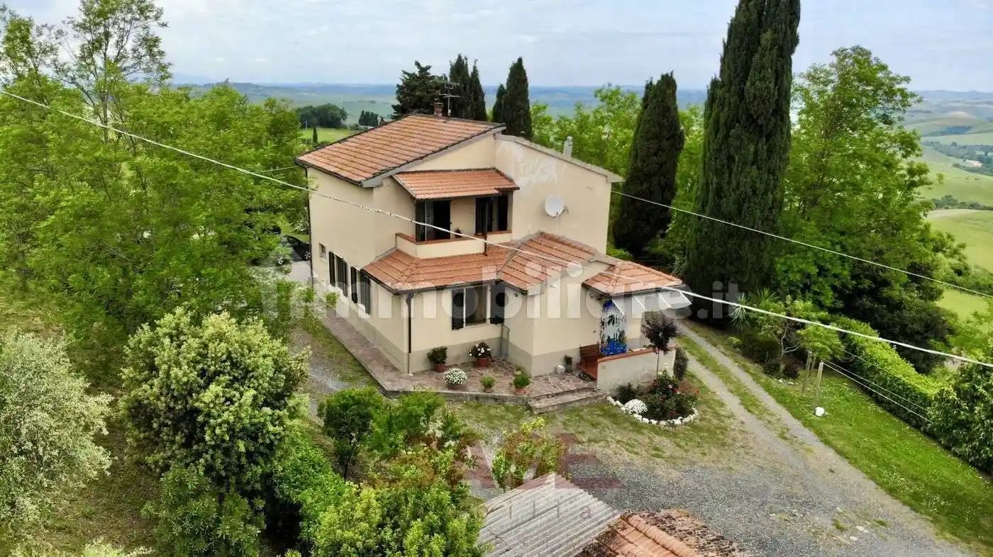 Rustico - Casale in vendita a Montecatini Val di Cecina