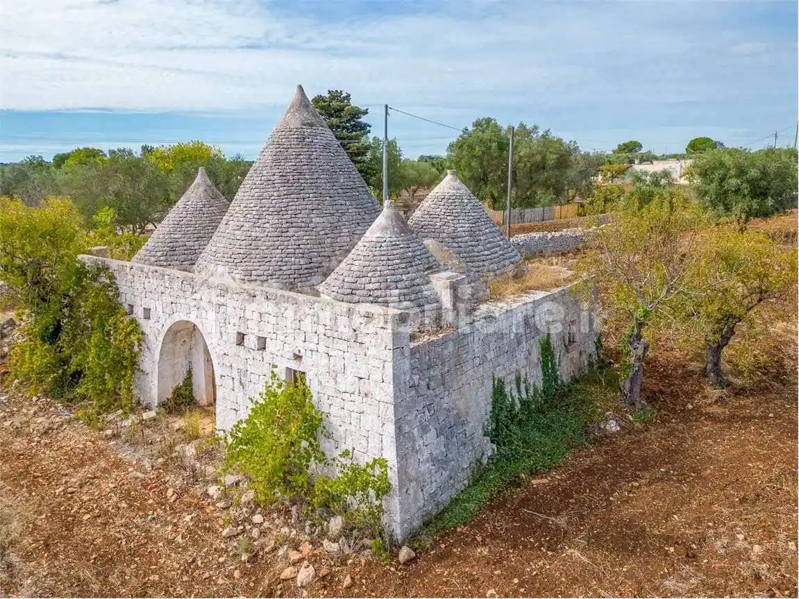 Rustico - Casale in vendita a Ostuni