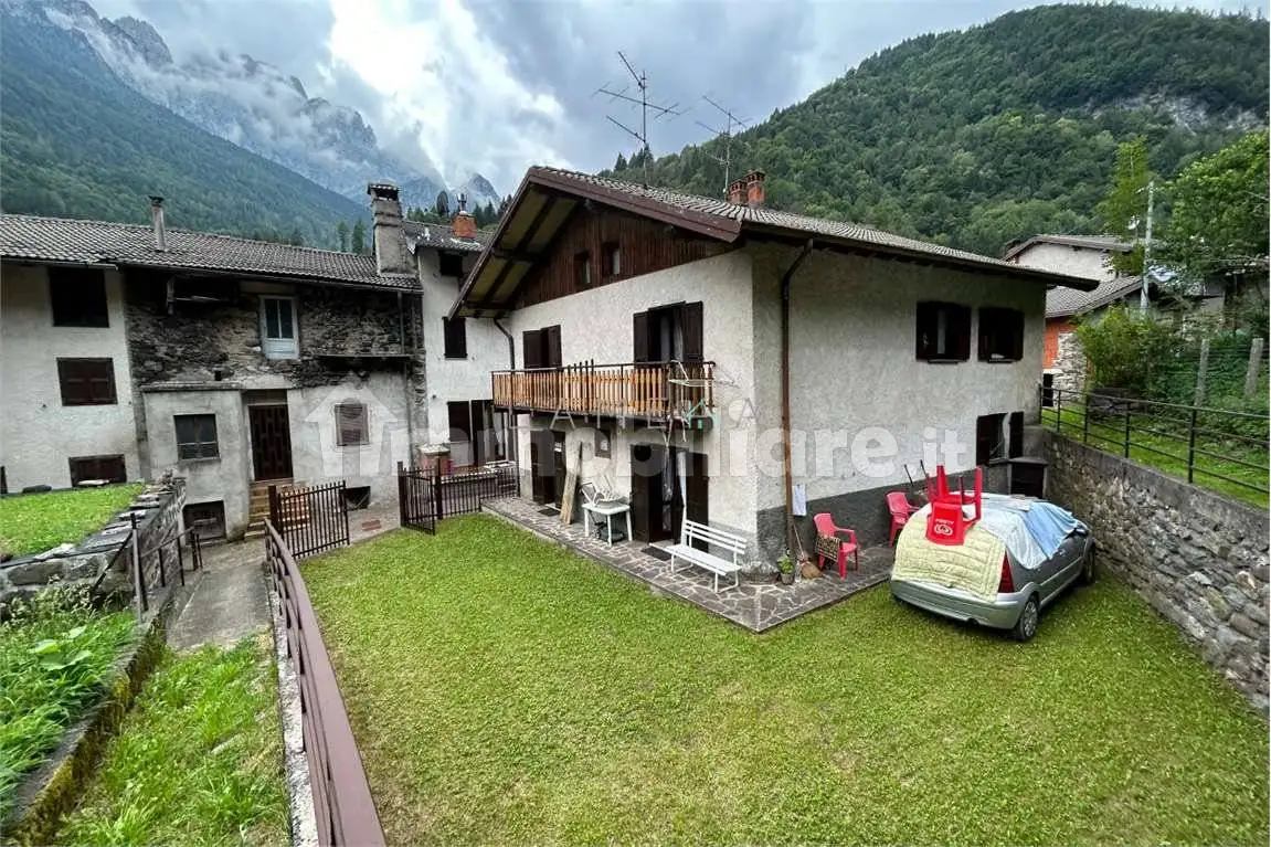 Terratetto unifamiliare via Santa Maria Maddalena, 18, 18, Azzone - foto 3