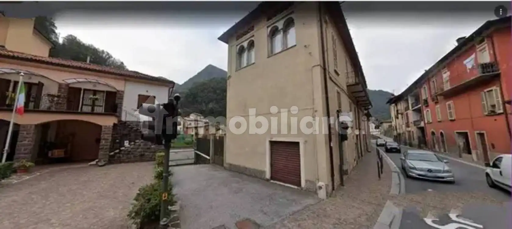 Palazzo - Edificio in vendita a Tavernole sul Mella