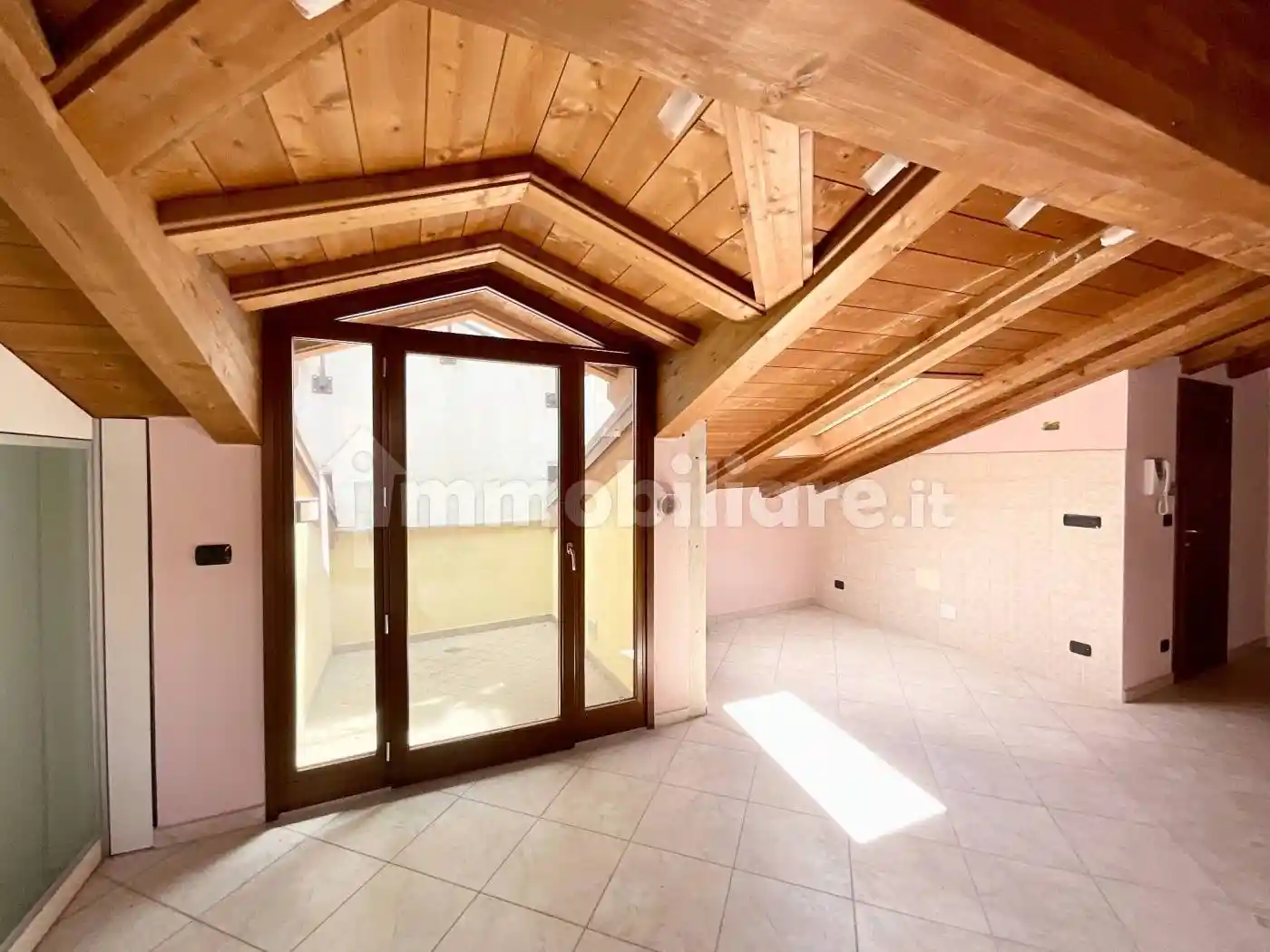 Appartamento in vendita a Busca