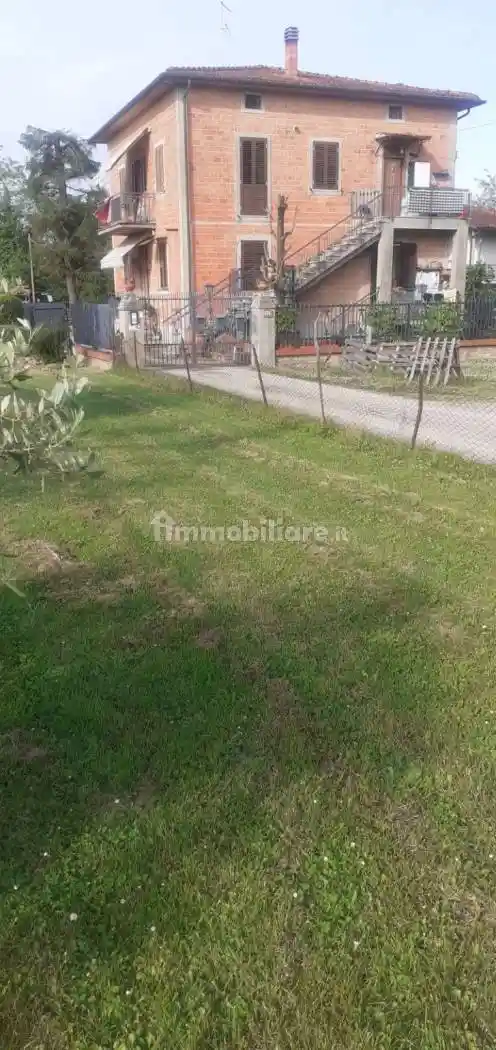 Villa in vendita a Arezzo