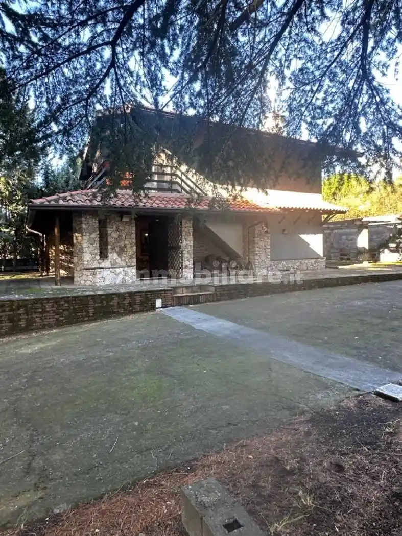 Villa in affitto a Mascalucia