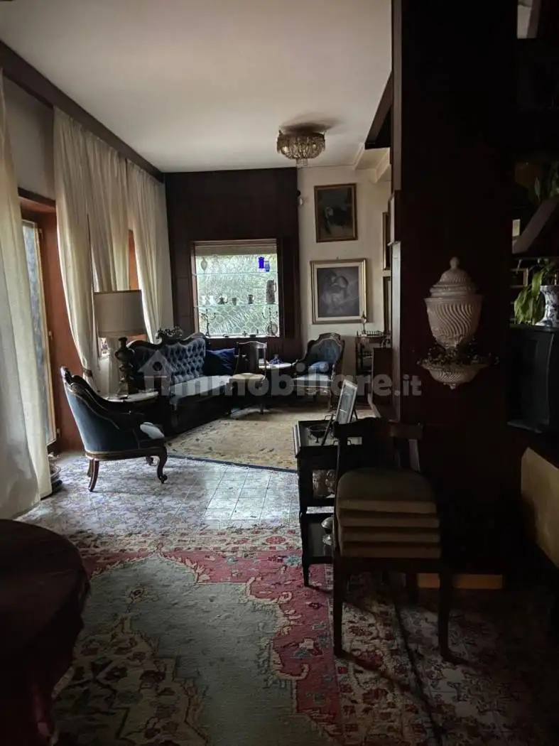 Villa in vendita a Napoli